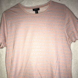 Forever 21 peach colored tribal print T-shirt